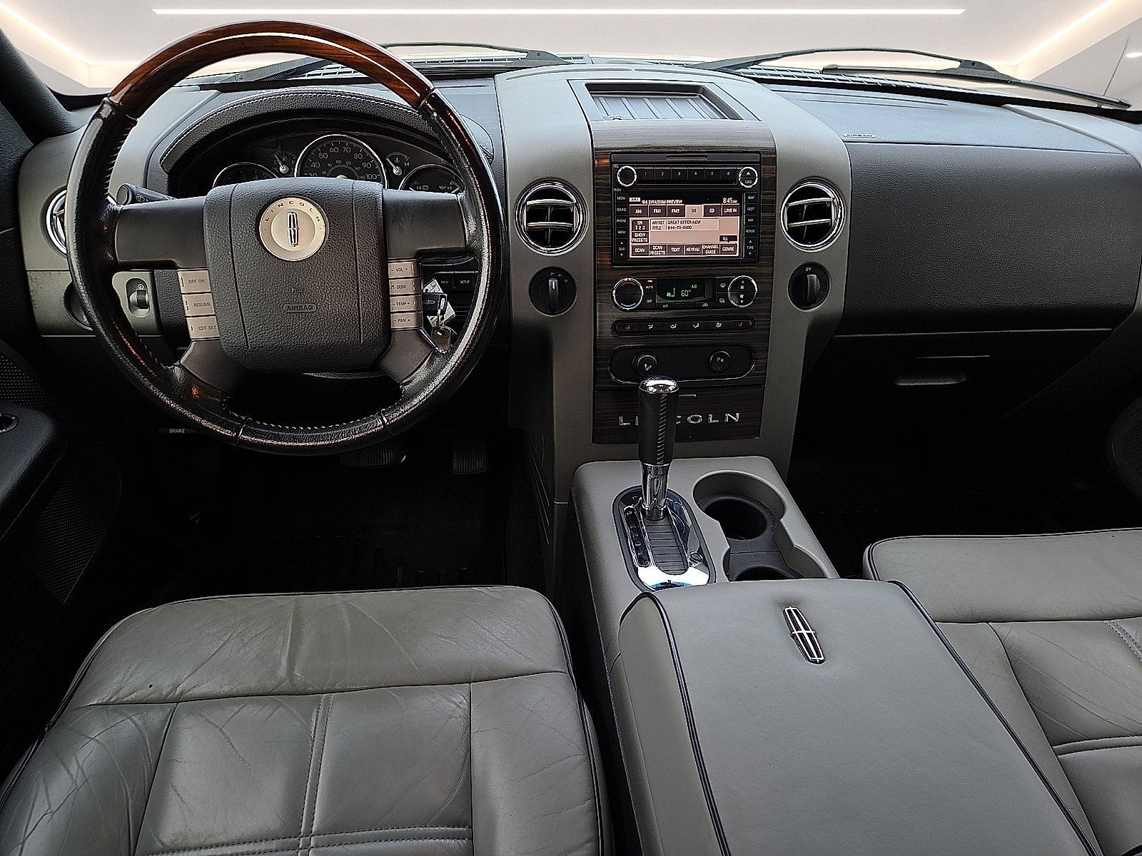 2008 Lincoln Mark LT Base