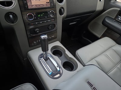 2008 Lincoln Mark LT Base