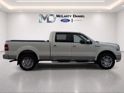 2008 Lincoln Mark LT Base