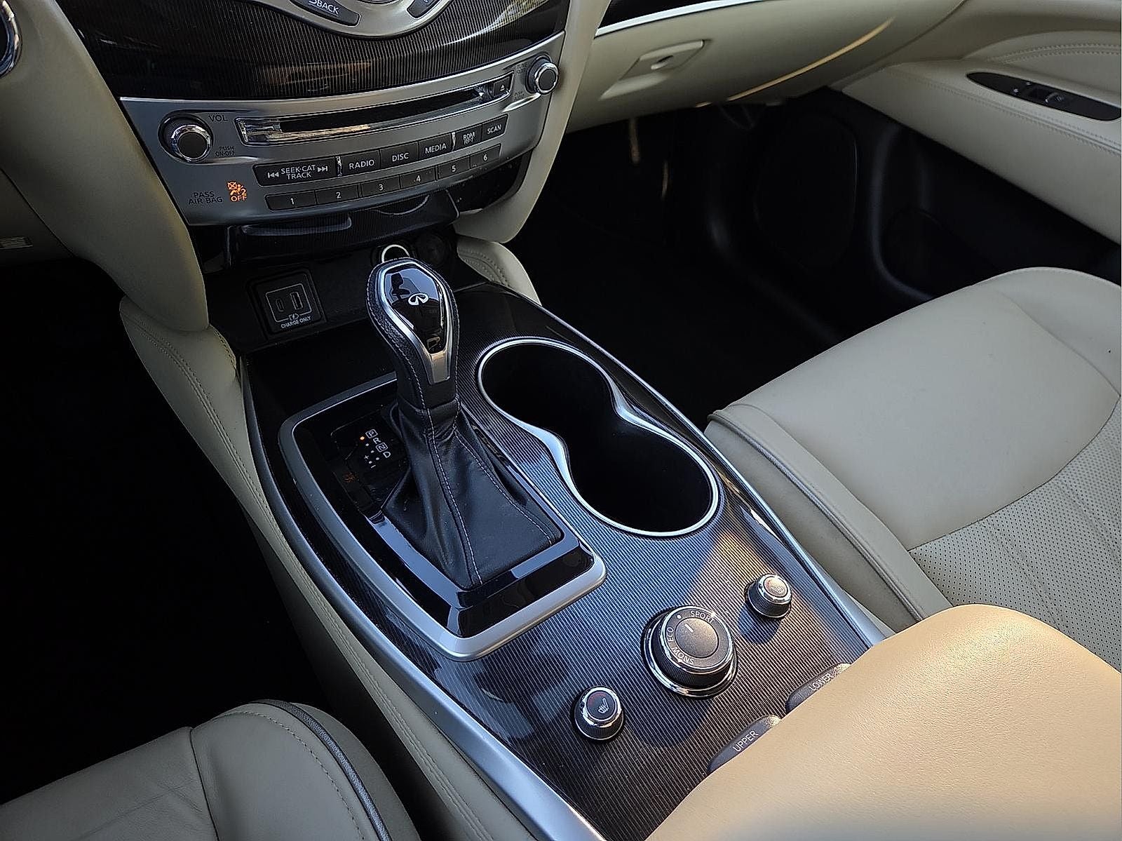2020 INFINITI QX60 LUXE