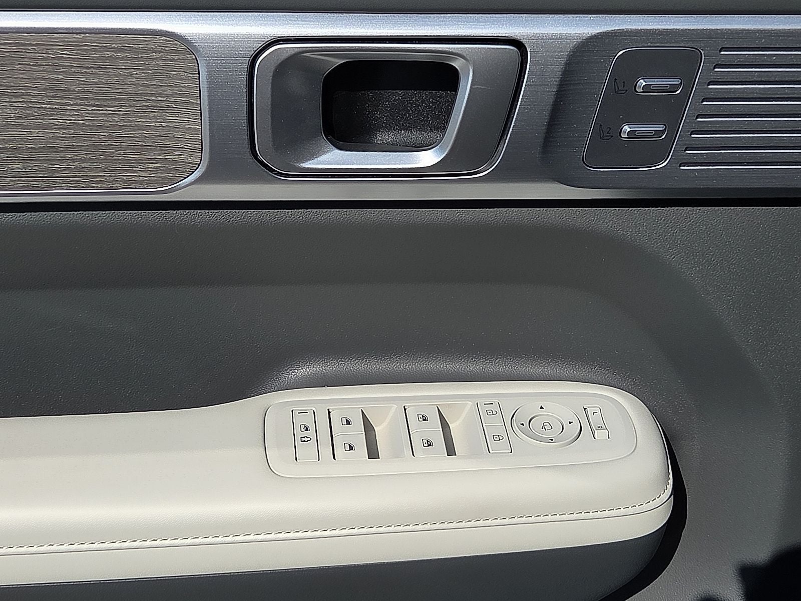 2025 Hyundai Santa Fe Hybrid Limited