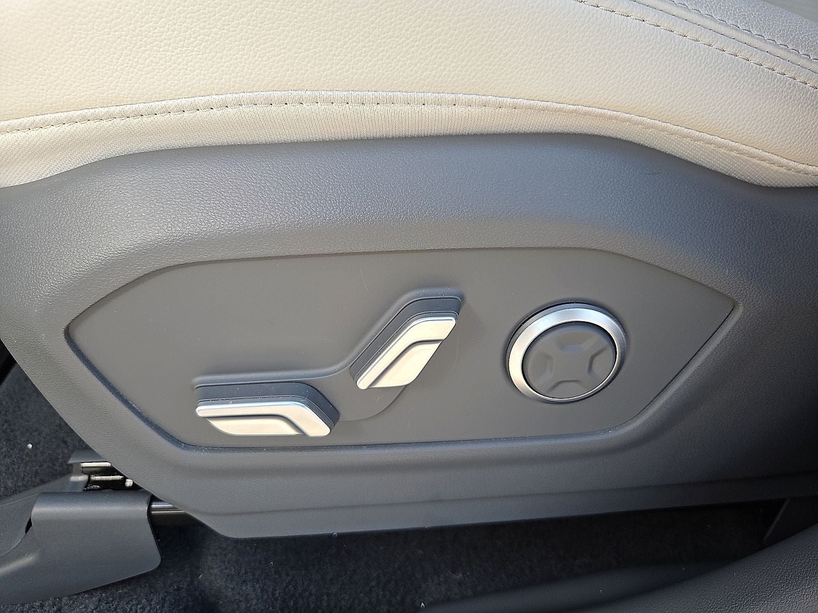 2025 Hyundai Santa Fe Hybrid Limited