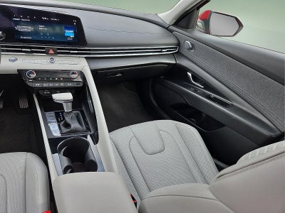 2025 Hyundai Elantra Hybrid Limited