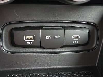 2025 Hyundai Venue SE