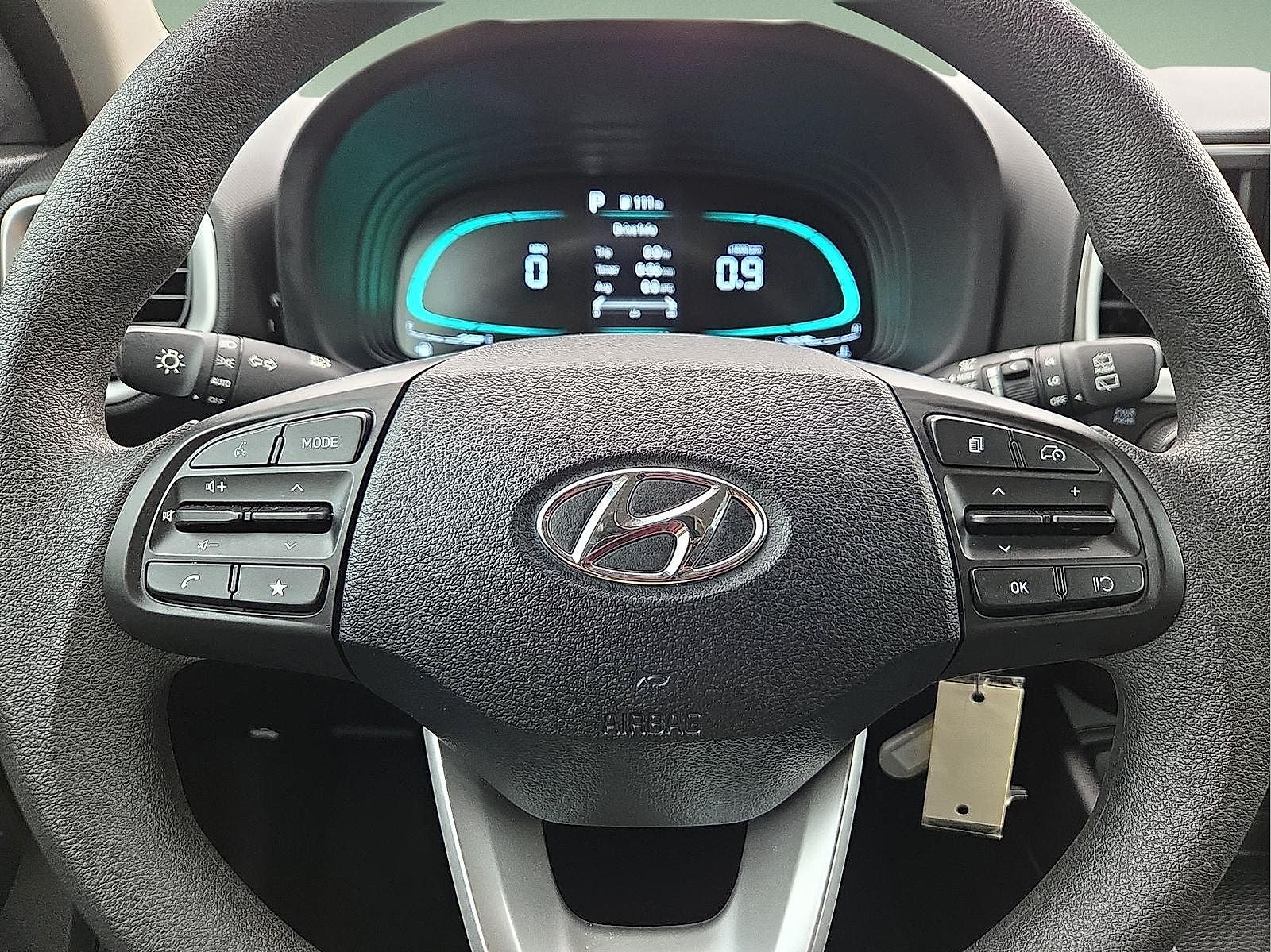 2025 Hyundai Venue SE