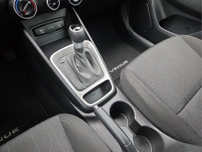 2025 Hyundai Venue SE