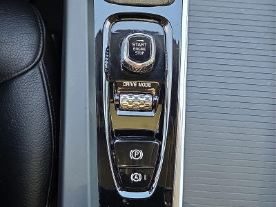 2018 Volvo XC60 T6 Momentum