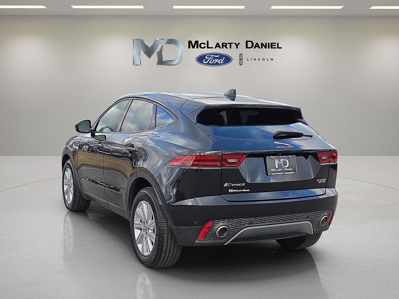 2020 Jaguar E-PACE Base