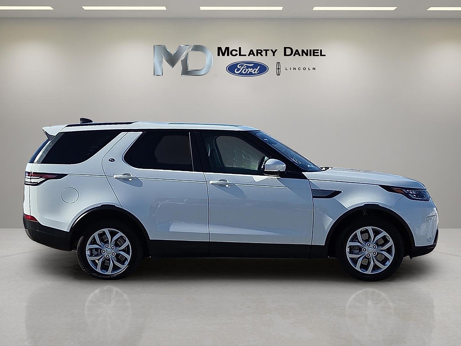 2019 Land Rover Discovery SE