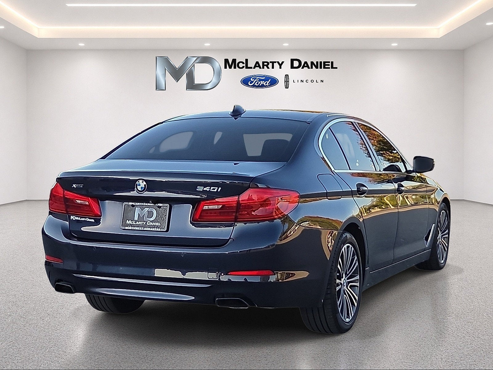 2019 BMW 5 Series 540i xDrive