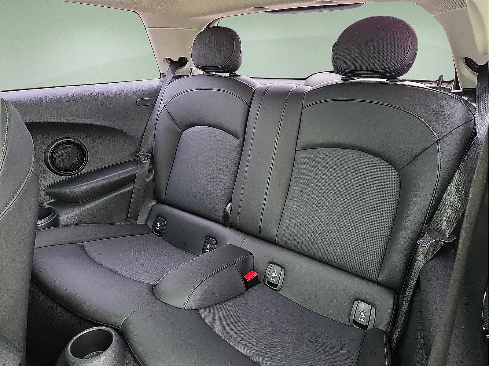 2020 MINI Cooper S Signature