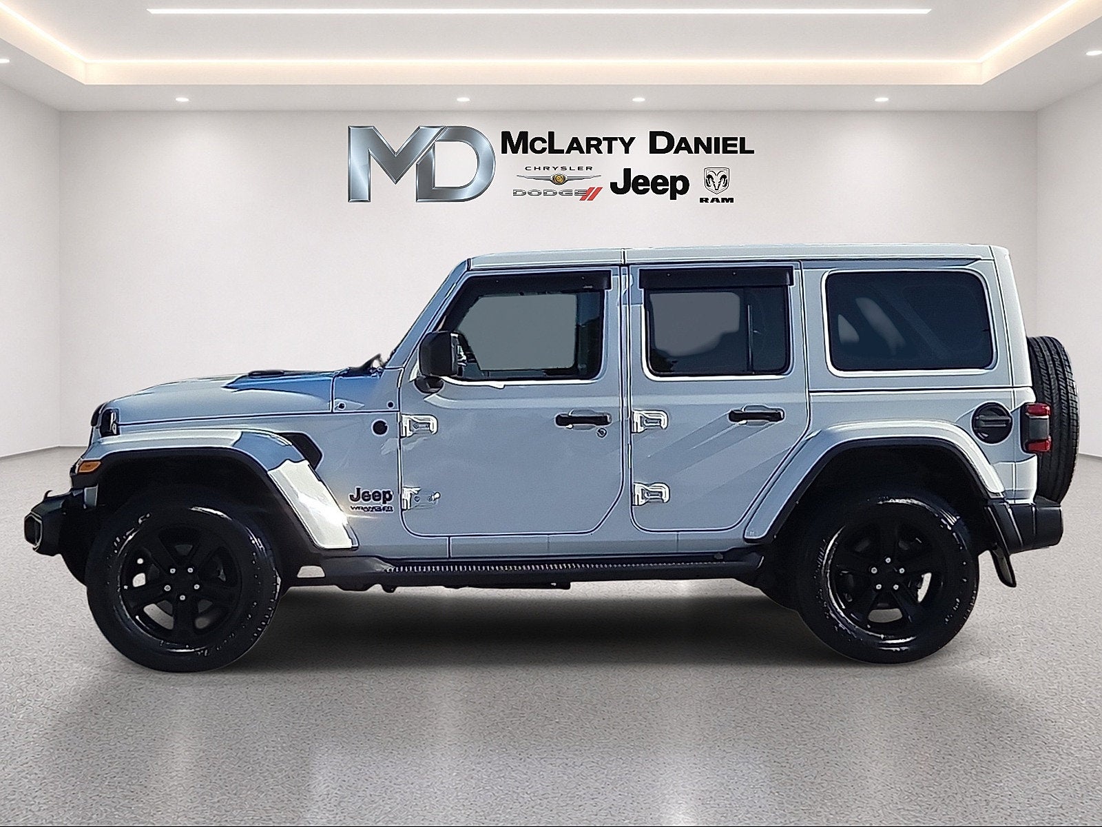 2020 Jeep Wrangler Unlimited Sahara Altitude