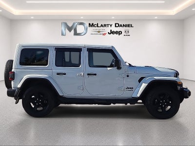 2020 Jeep Wrangler Unlimited Sahara Altitude
