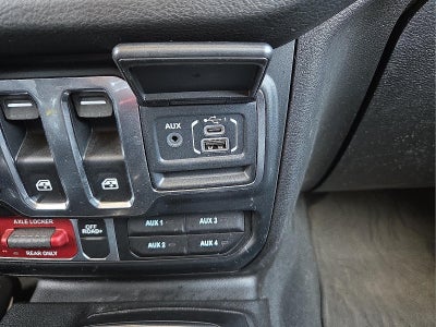 2024 Jeep Wrangler 2-Door Willys 4x4