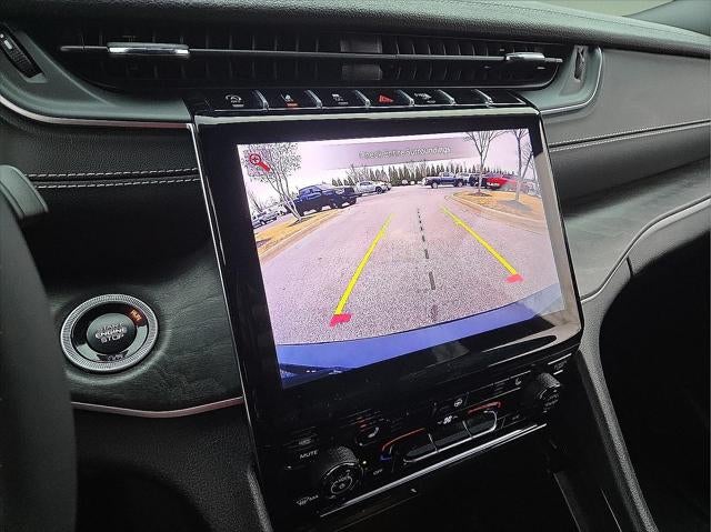 2025 Jeep Grand Cherokee L Limited 4x4