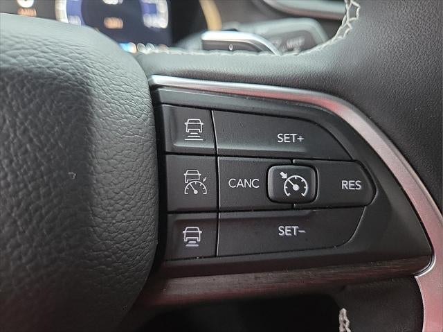 2025 Jeep Grand Cherokee L Limited 4x4