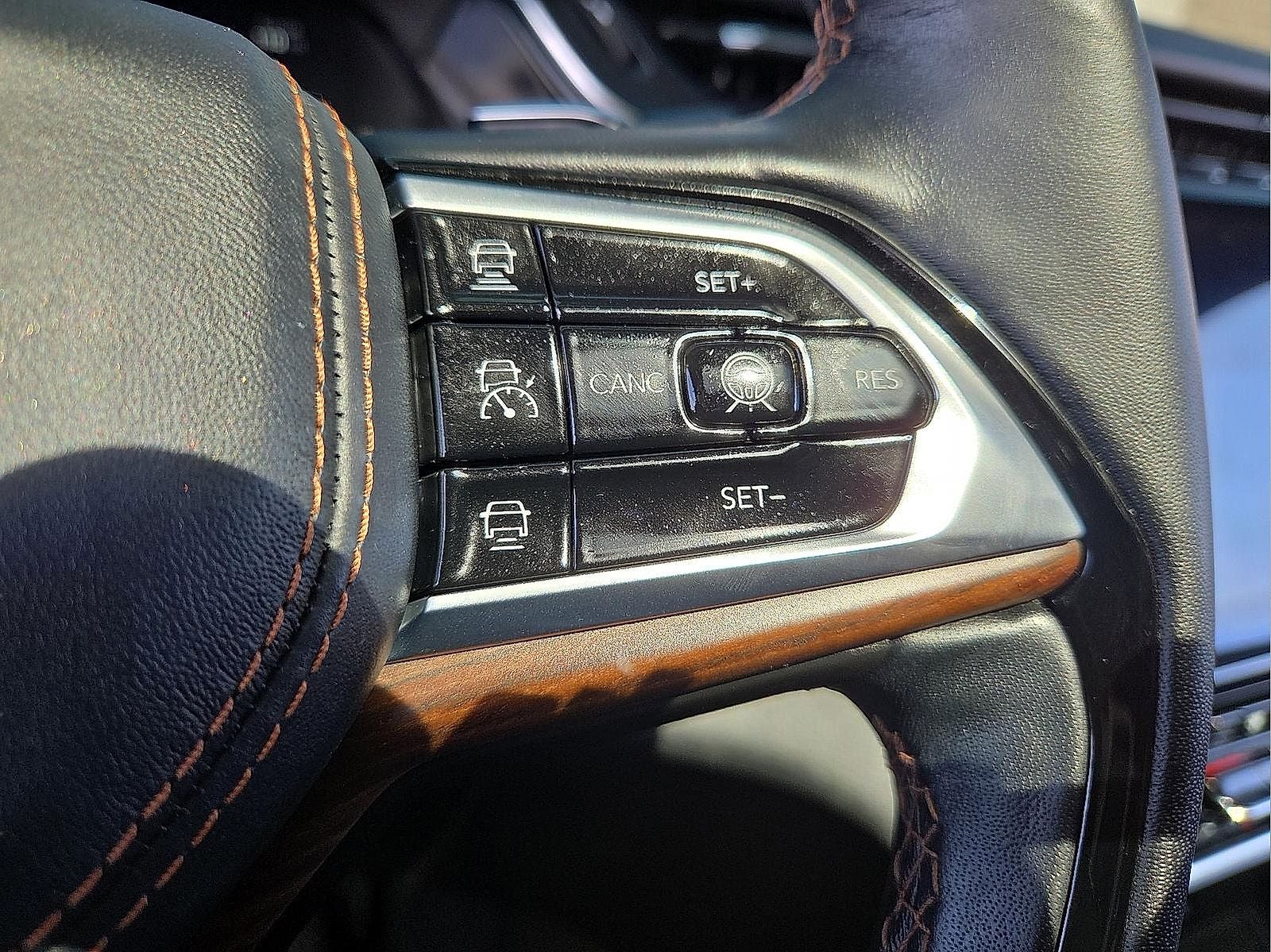 2023 Jeep Grand Cherokee L Summit 4x4