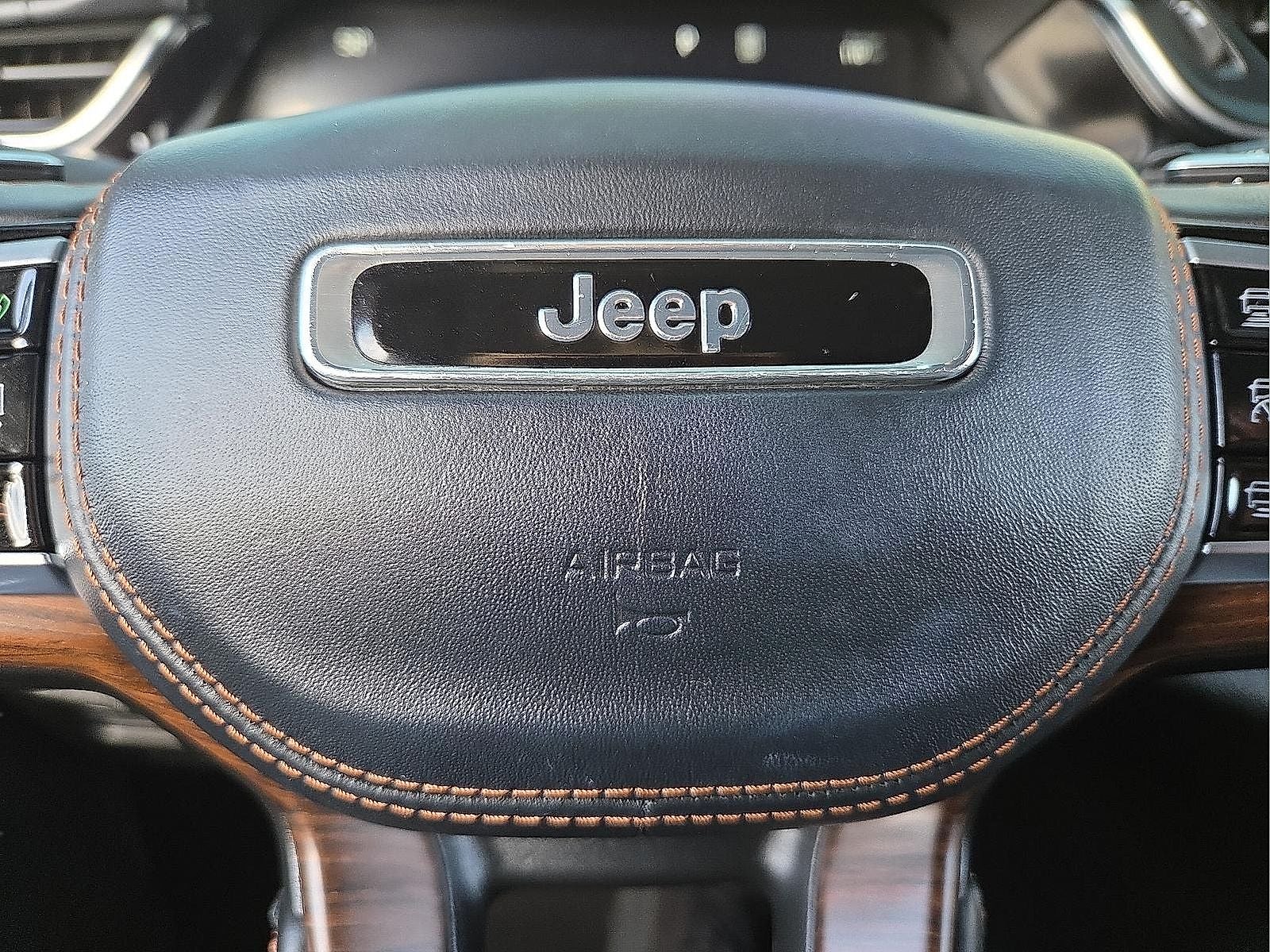 2023 Jeep Grand Cherokee L Summit 4x4