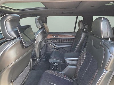 2023 Jeep Grand Cherokee L Summit 4x4