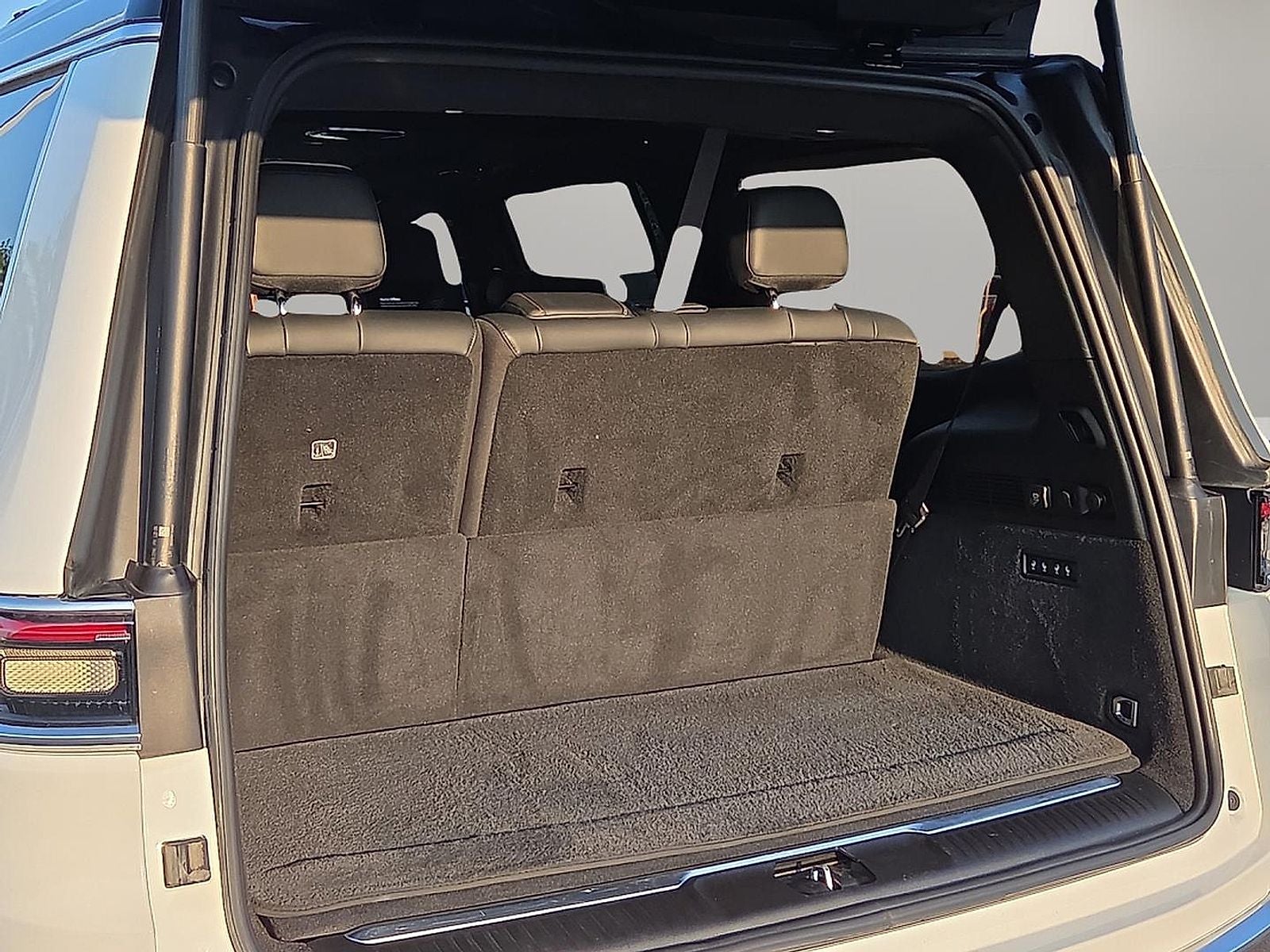 2022 Jeep Grand Wagoneer Series III 4x4