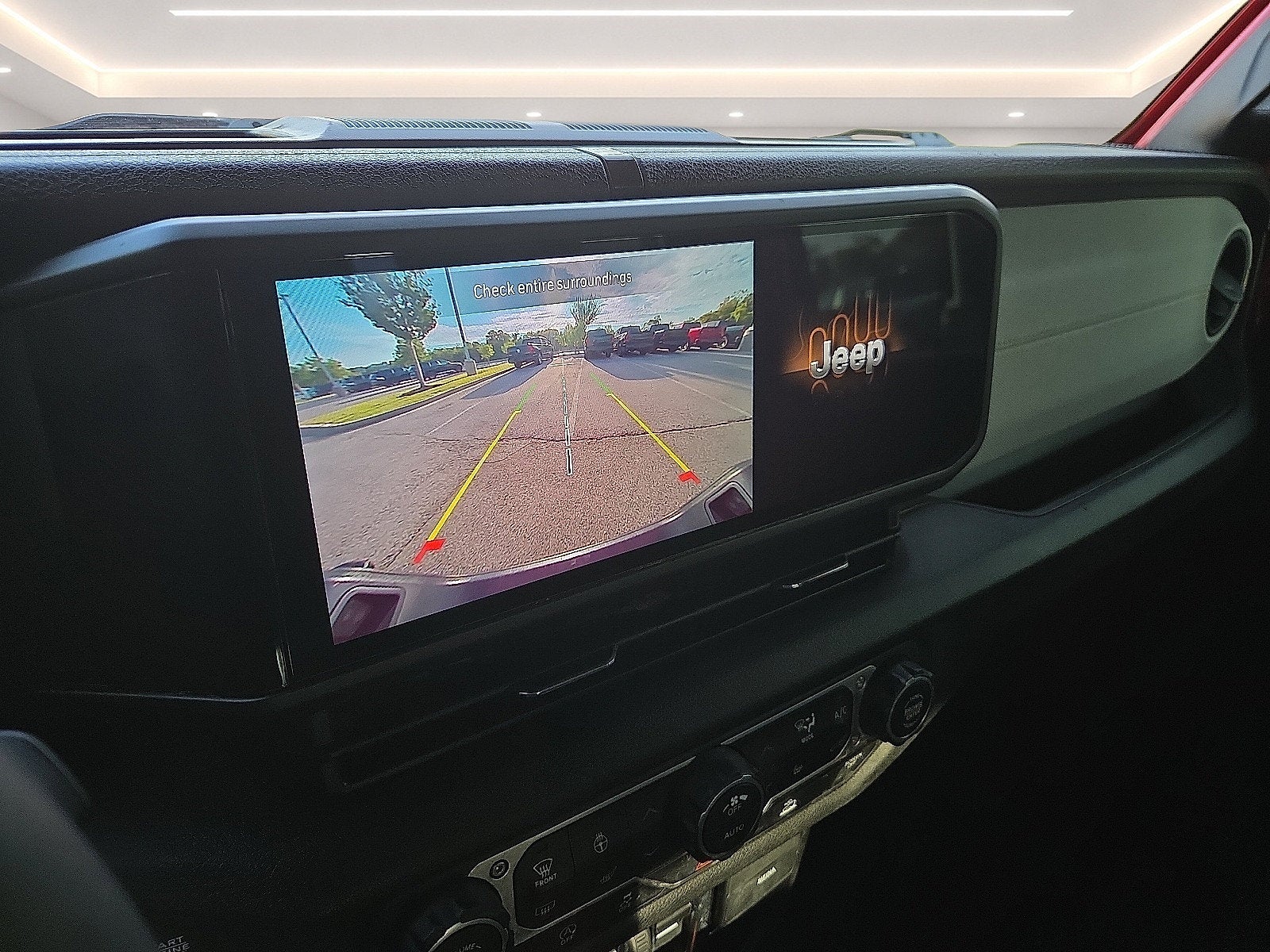 2024 Jeep Gladiator Sport S