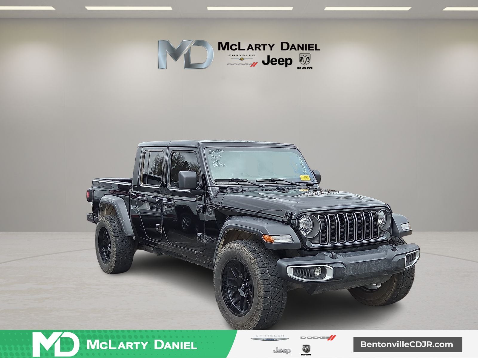 2025 Jeep Gladiator Sport