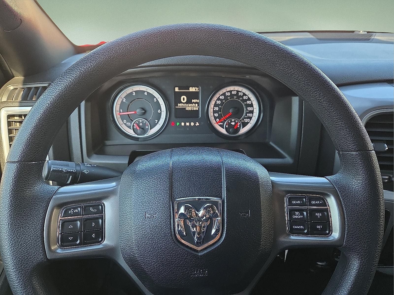 2024 RAM 1500 Classic Warlock Crew Cab 4x4 5'7' Box