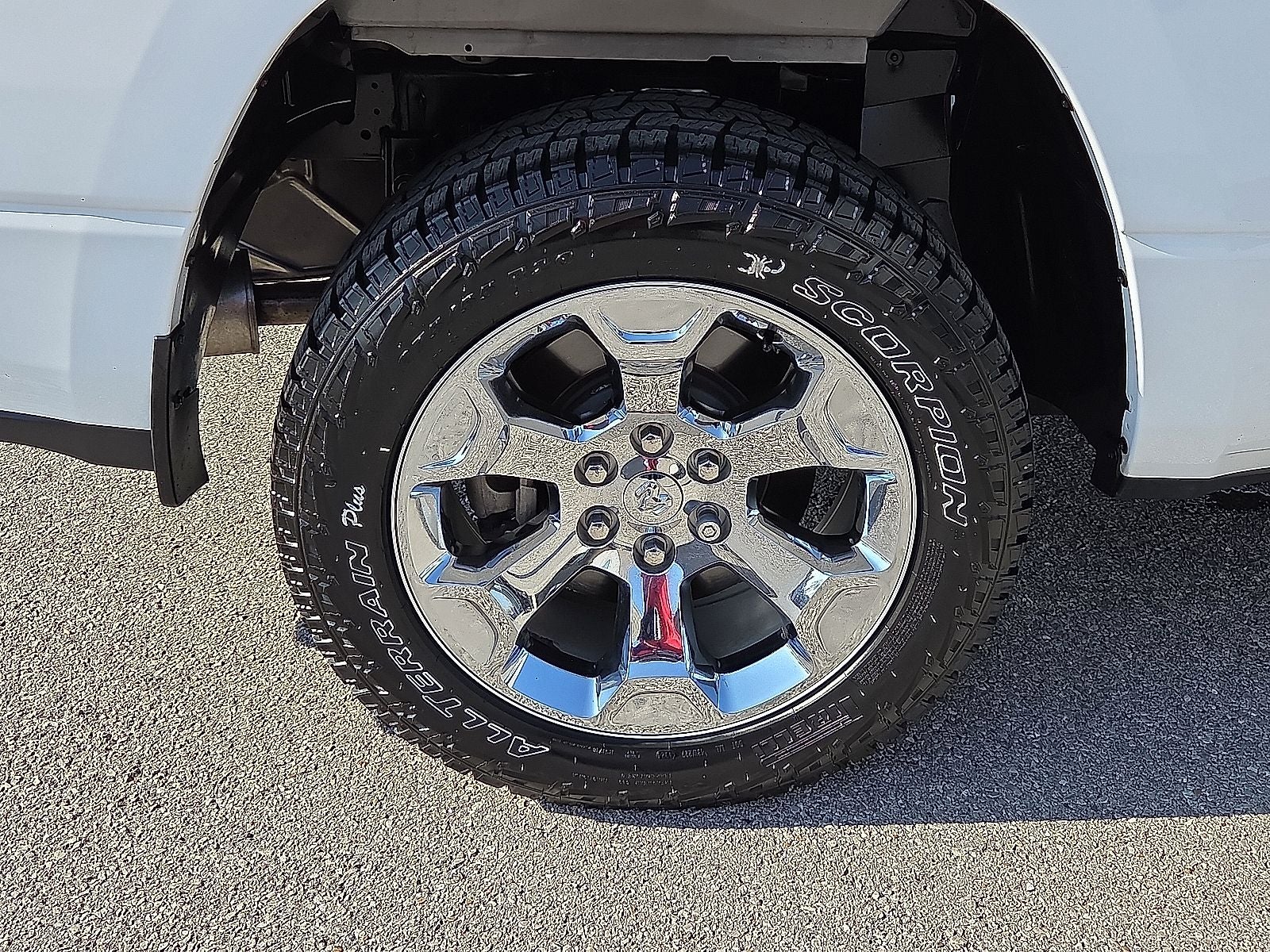 2023 RAM 1500 Big Horn Crew Cab 4x4 5'7' Box