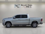 2021 RAM 1500 Laramie Crew Cab 4x4 5'7' Box