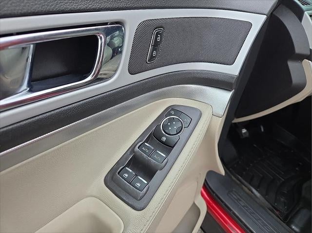 2011 Ford Explorer XLT