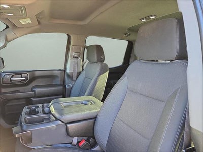 2022 Chevrolet Silverado 1500 4WD Crew Cab Short Bed Custom