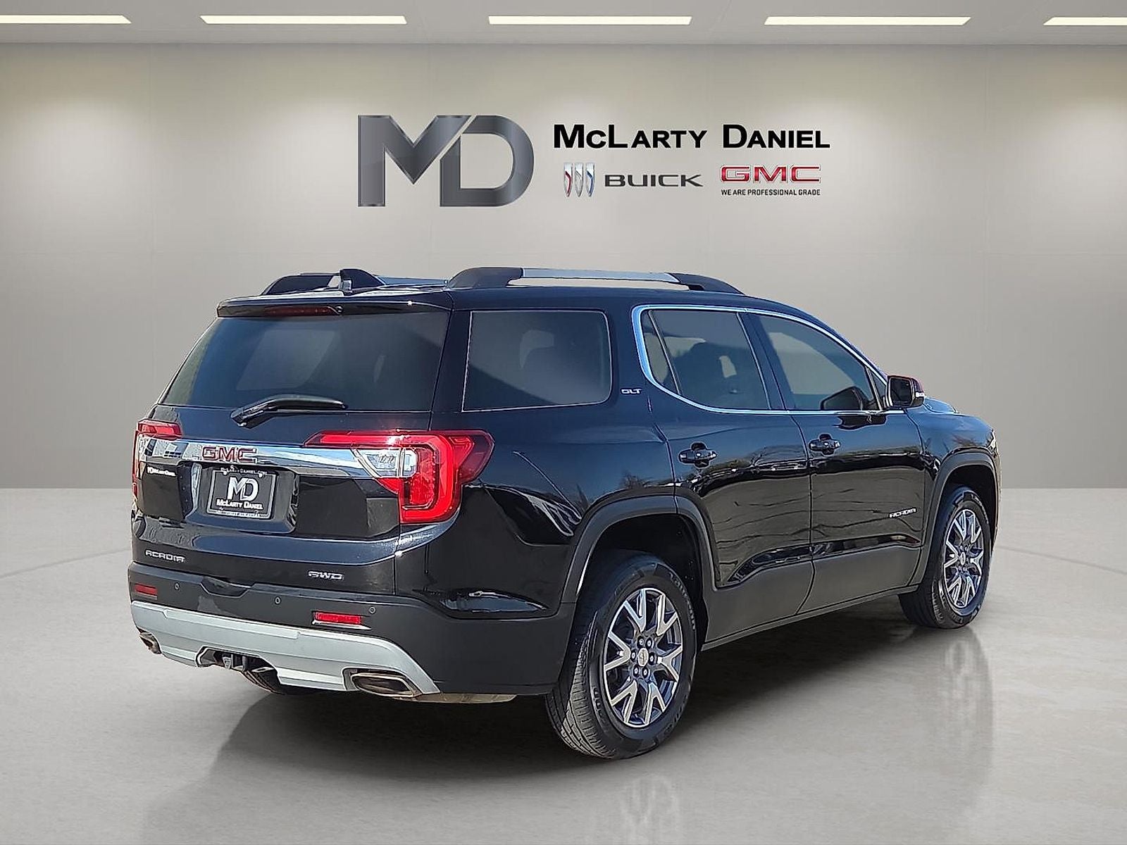 2021 GMC Acadia AWD SLT