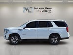 2022 GMC Yukon 4WD AT4