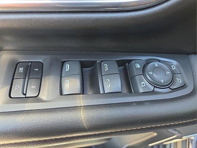 2023 GMC Yukon XL 4WD AT4