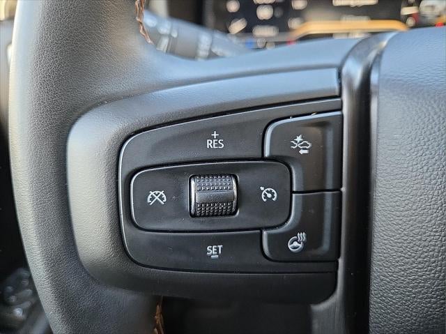 2023 GMC Yukon XL 4WD AT4