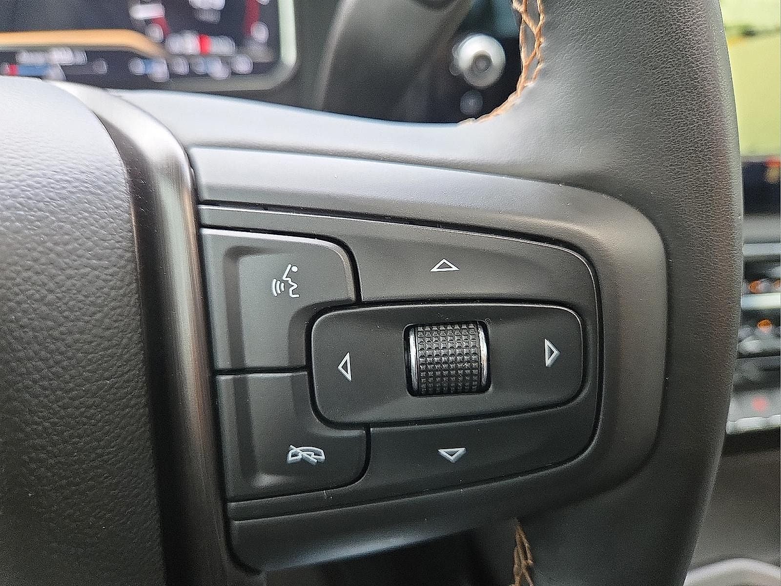 2025 GMC Sierra 2500HD 4WD Crew Cab Standard Bed AT4