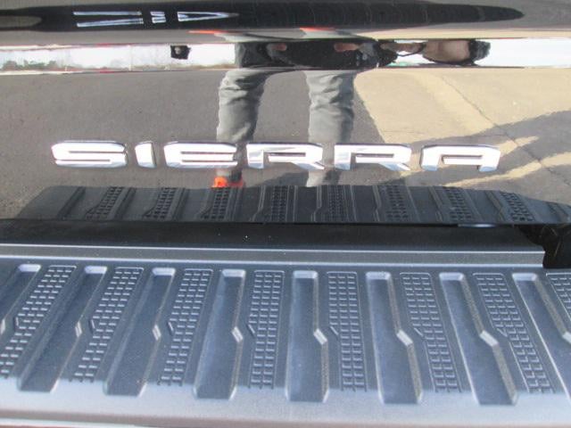 2022 GMC Sierra 1500 Limited 4WD Crew Cab Short Box Denali