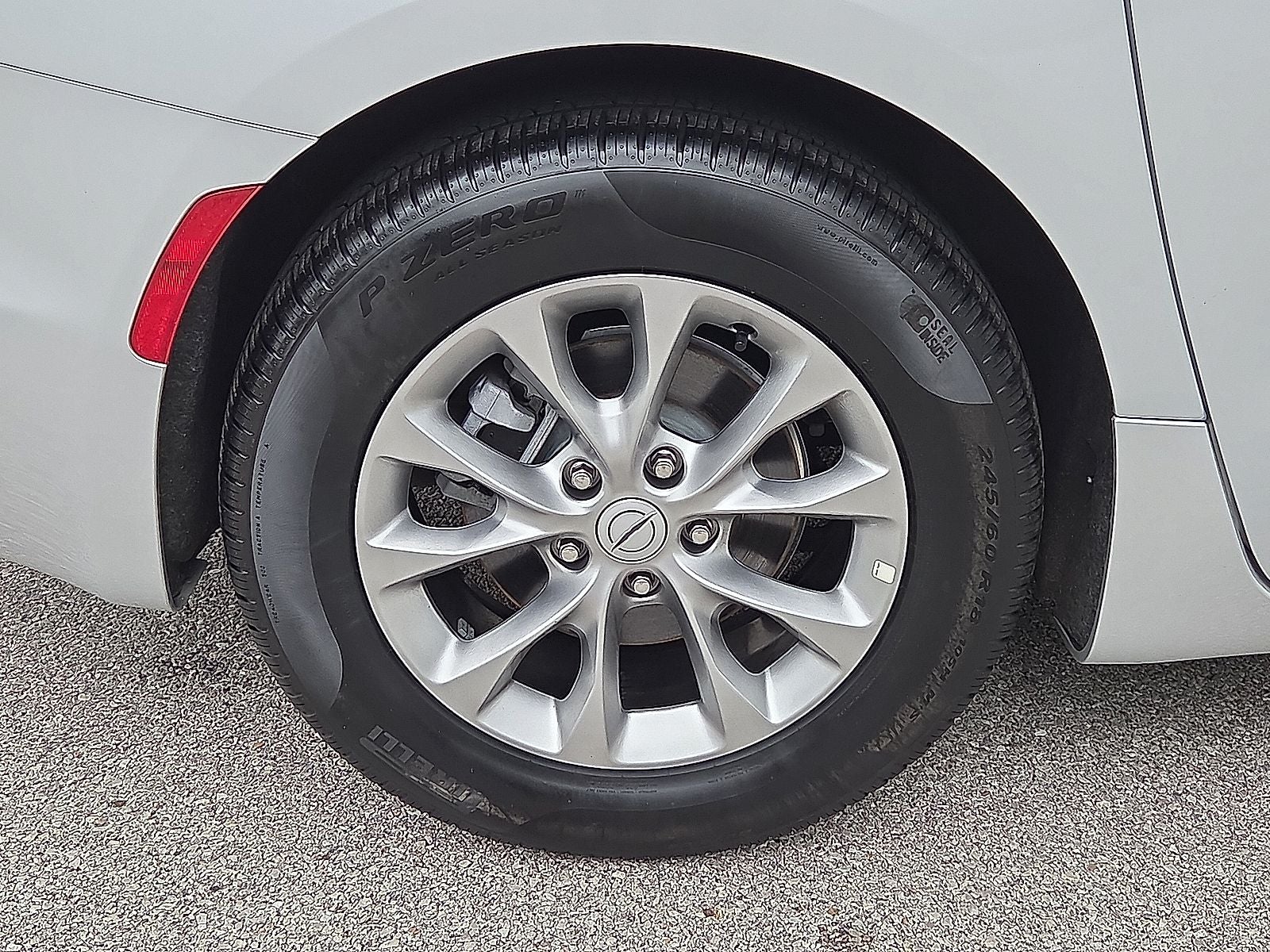 2026 Chrysler Pacifica Limited