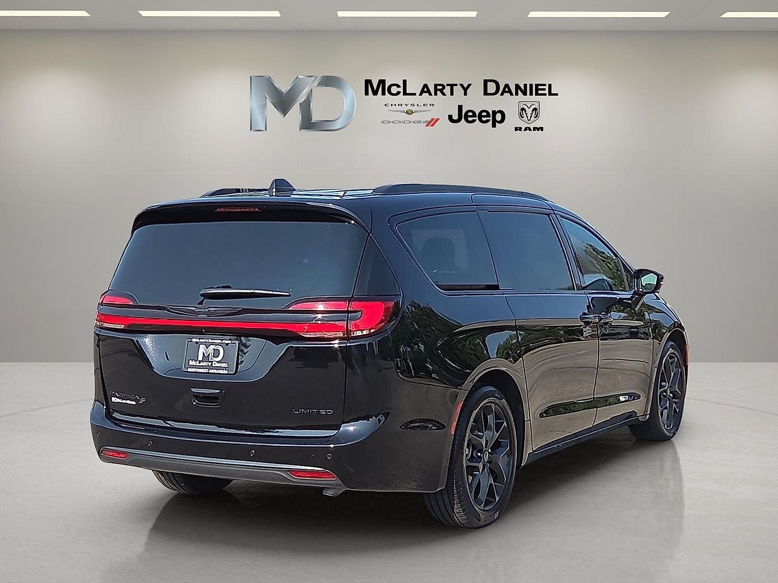 2025 Chrysler Pacifica Limited