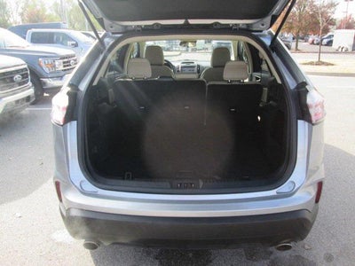 2020 Ford Edge SE