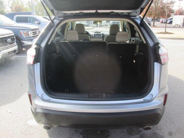 2020 Ford Edge SE
