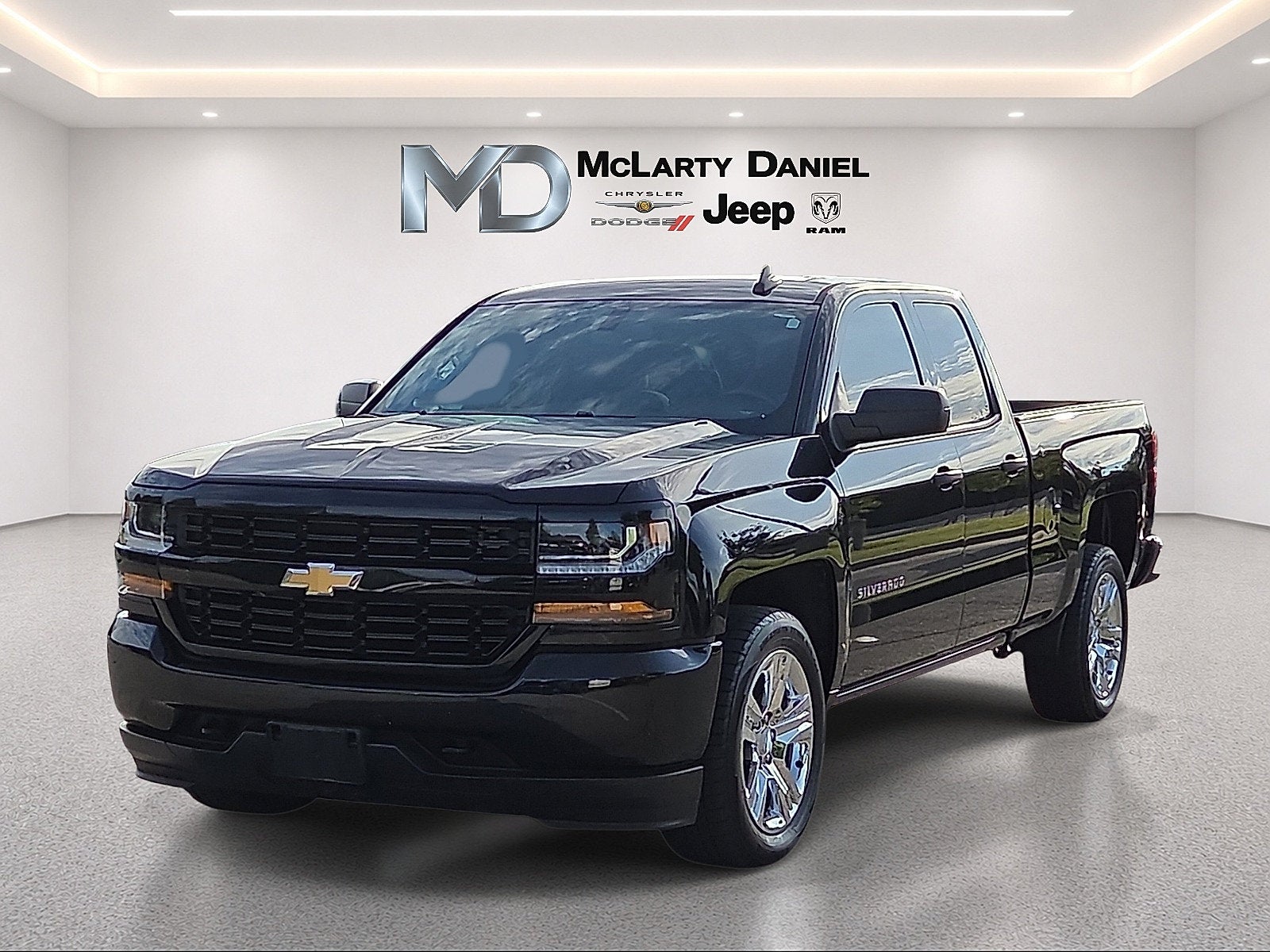 2019 Chevrolet Silverado 1500 LD Silverado Custom