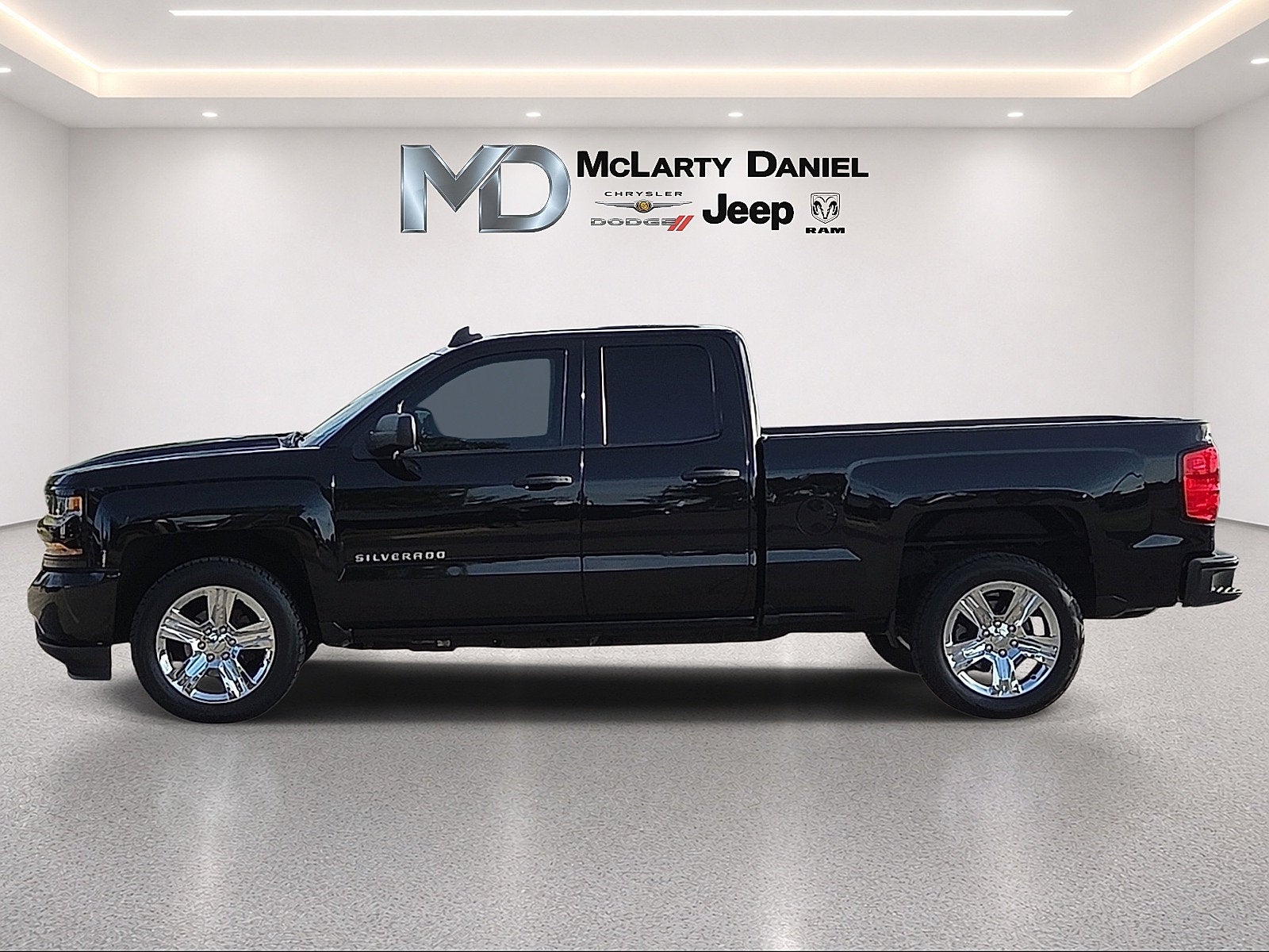 2019 Chevrolet Silverado 1500 LD Silverado Custom