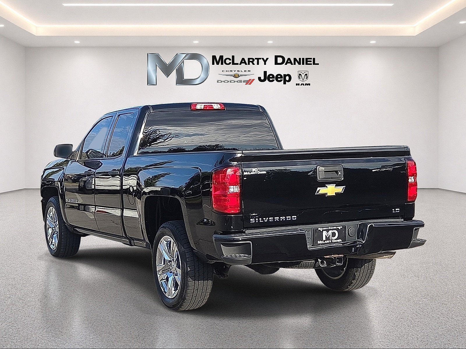 2019 Chevrolet Silverado 1500 LD Silverado Custom