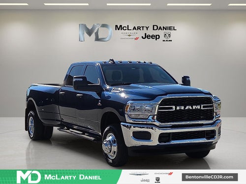 2024 RAM 3500 Tradesman Crew Cab 4x4 8' Box