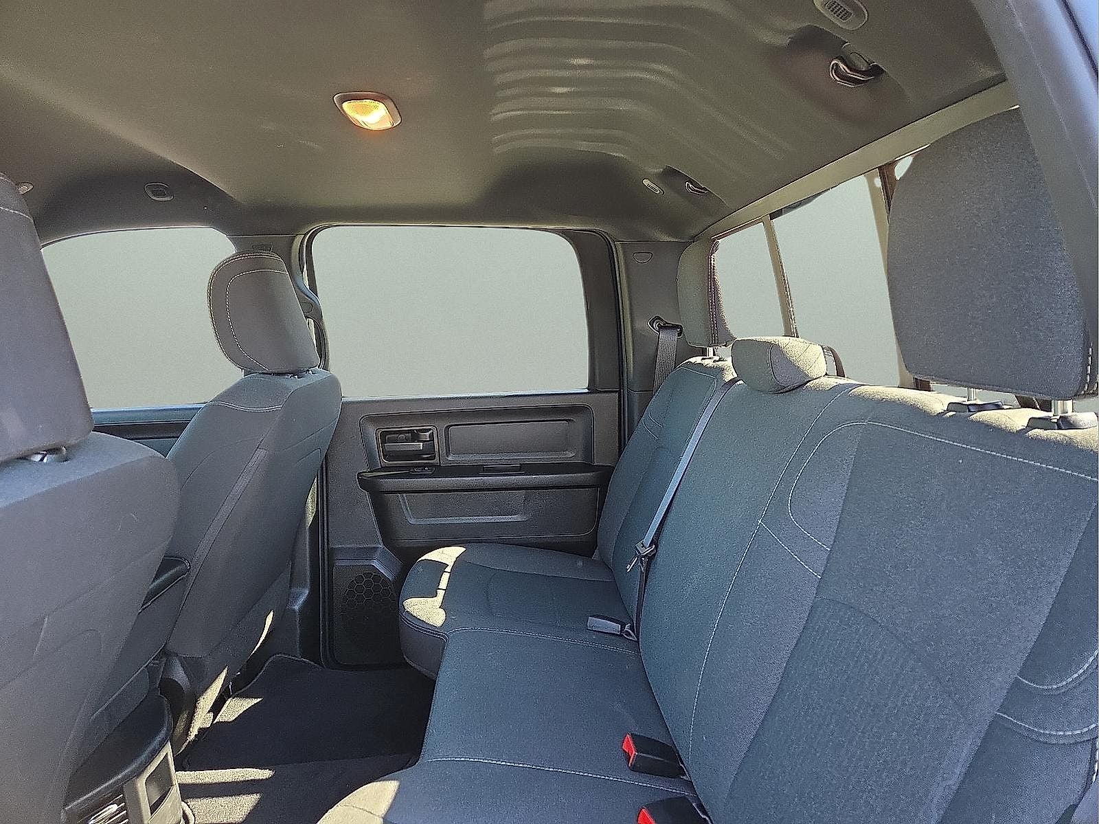 2024 RAM 3500 Tradesman Crew Cab 4x4 8' Box