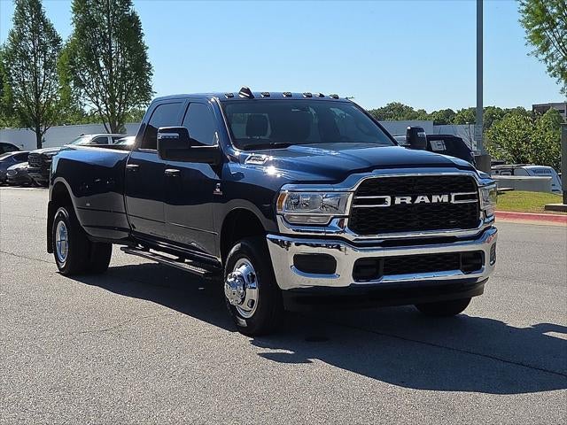 2024 RAM 3500 Tradesman Crew Cab 4x4 8' Box