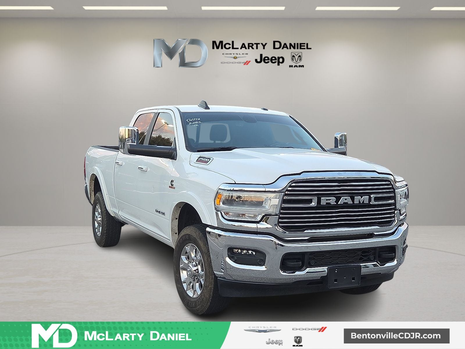 2022 RAM 2500 Laramie Crew Cab 4x4 6'4' Box