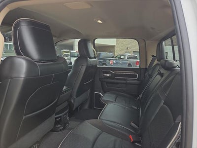 2022 RAM 2500 Laramie Crew Cab 4x4 6'4' Box