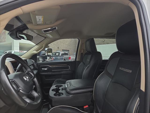 2022 RAM 2500 Laramie Crew Cab 4x4 6'4' Box